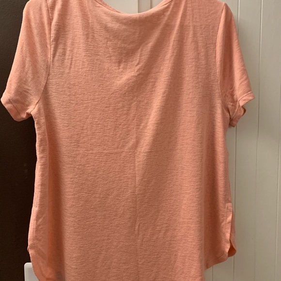 Peach Athleta top size L - Picture 2 of 3